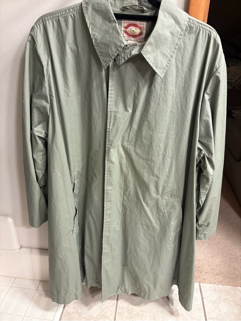 Vintage Banana Republic Men's Sage Green Trench Coat Unisex - Mill Valley